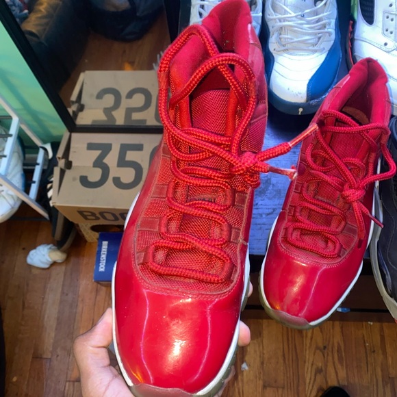 Jordan 11 “Gym Red” - Picture 5 of 7